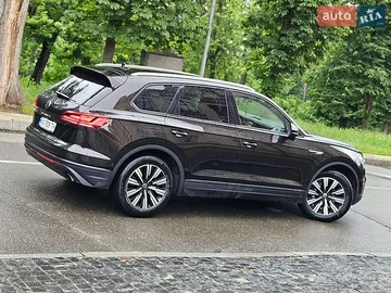 Авто Volkswagen Touareg 2021 № 8882698