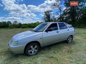Авто ВАЗ 2112 2005 № 8882765