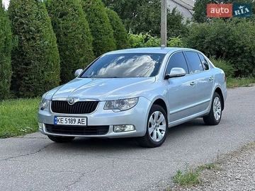 Авто Skoda Superb 2010 № 8882968