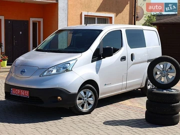 Авто Nissan E-Nv200 2018 № 8883050