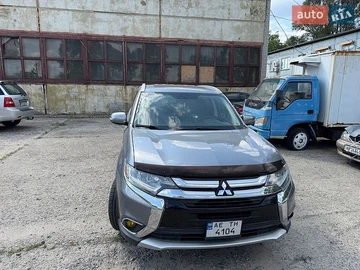 Авто Mitsubishi Outlander 2016 № 8883125
