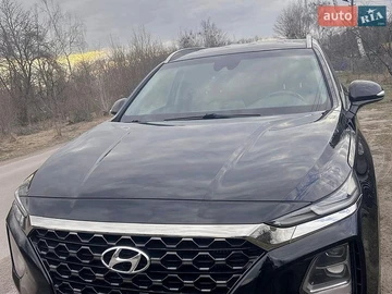 Авто Hyundai Santa Fe 2018 № 8883202