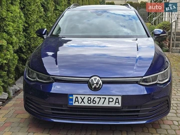 Авто Volkswagen Golf 2023 № 8883212