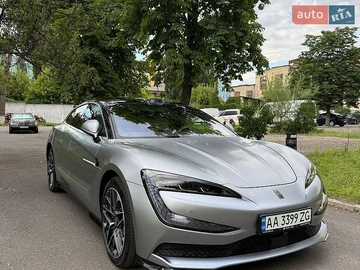 Авто BYD Yangwang U7 2025 № 8883230