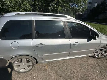 Авто Peugeot 307 2004 № 8883300