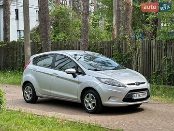Авто Ford Fiesta 2012 № 8883415