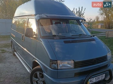 Авто Volkswagen Transporter 2000 № 8883488