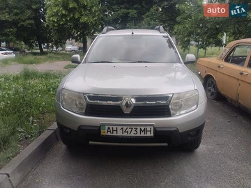 Авто Renault Duster 2010 № 8883496