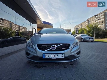 Авто Volvo V60 2012 № 8883588