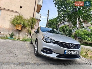 Авто Opel Astra 2019 № 8883613
