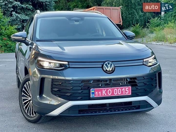 Авто Volkswagen Tiguan 2025 № 8883877