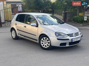 Авто Volkswagen Golf 2004 № 8884042