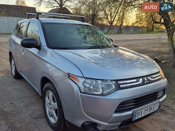 Авто Mitsubishi Outlander 2013 № 8884086