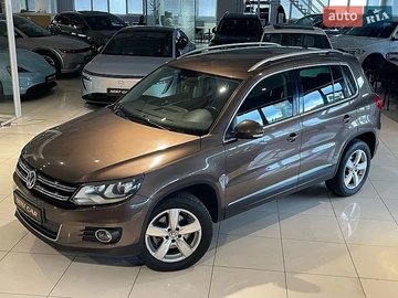 Авто Volkswagen Tiguan 2011 № 8884125