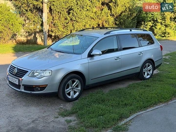 Авто Volkswagen Passat 2008 № 8884190