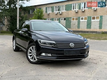 Авто Volkswagen Passat 2017 № 8884261