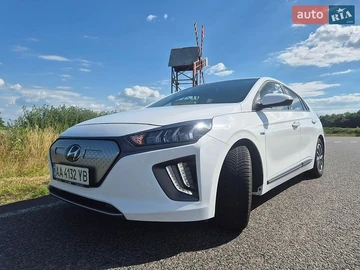 Авто Hyundai Ioniq 2020 № 8884266