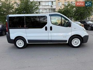 Авто Renault Trafic 2014 № 8884350