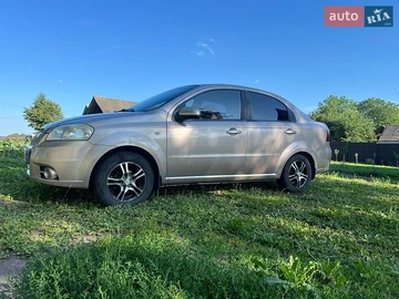 Авто Chevrolet Aveo 2008 № 8884419