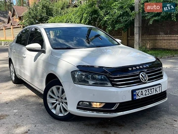 Авто Volkswagen Passat 2012 № 8884476
