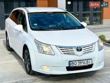 Авто Toyota Avensis 2011 № 8884708