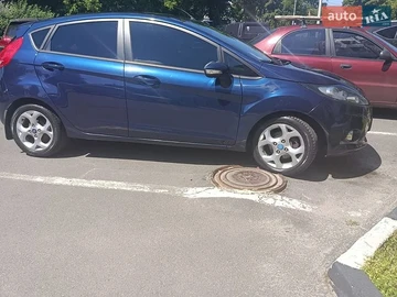 Авто Ford Fiesta 2012 № 8884710