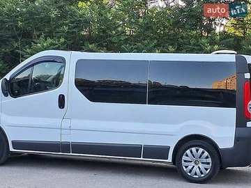 Авто Renault Trafic 2009 № 8884715