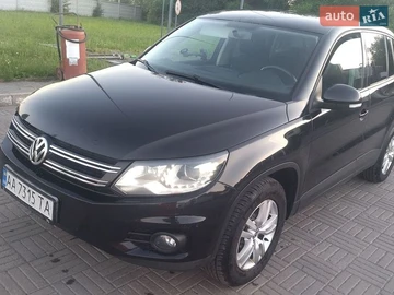 Авто Volkswagen Tiguan 2012 № 8884719