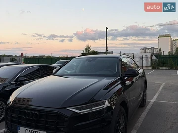 Авто Audi Q8 2018 № 8884881