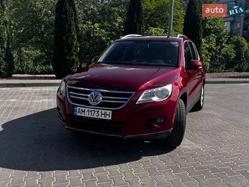 Авто Volkswagen Tiguan 2010 № 8885069