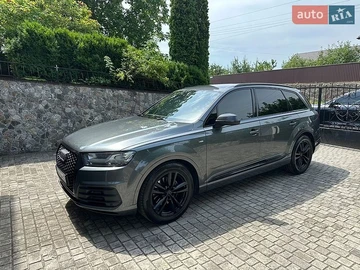 Авто Audi Q7 2015 № 8885245