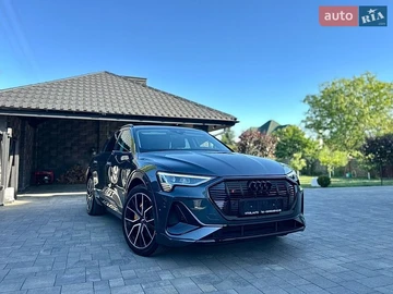 Авто Audi E-Tron 2020 № 8885250