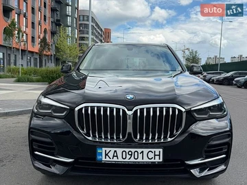 Авто BMW X5 2022 № 8885258