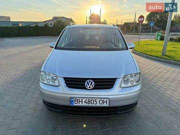 Авто Volkswagen Touran 2004 № 8885327