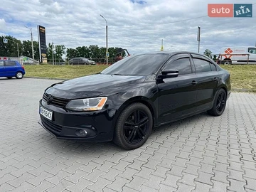 Авто Volkswagen Jetta 2010 № 8885416