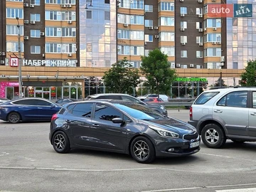 Авто KIA Ceed 2013 № 8885432