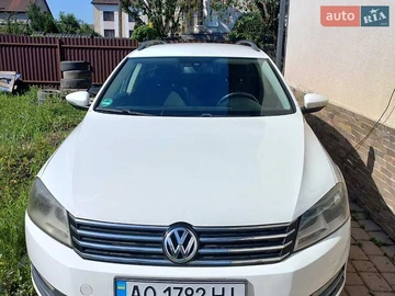 Авто Volkswagen Passat 2011 № 8885434