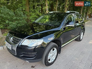 Авто Volkswagen Touareg 2007 № 8885439
