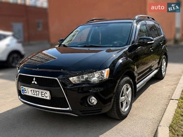 Авто Mitsubishi Outlander 2011 № 8885454