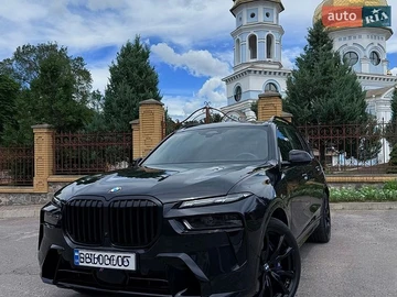 Авто BMW X7 2023 № 8885692