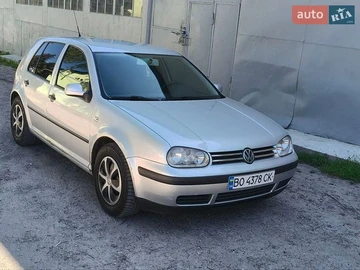 Авто Volkswagen Golf 2000 № 8885780