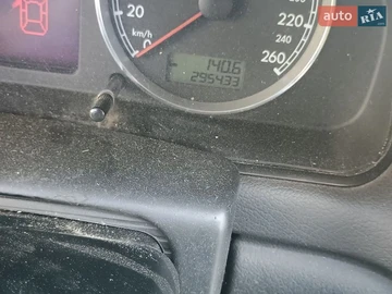 Авто Volkswagen Passat 2005 № 8885880