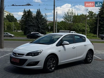 Авто Opel Astra 2015 № 8885969