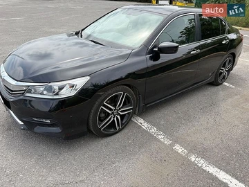 Авто Honda Accord 2016 № 8886100