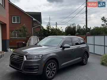 Авто Audi Q7 2016 № 8886258