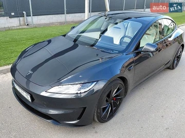 Авто Tesla Model 3 2024 № 8886275