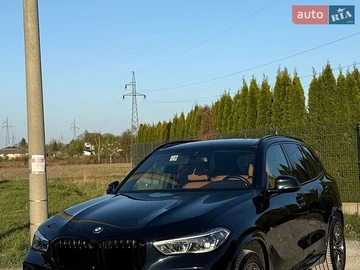 Авто BMW X5 2022 № 8886288