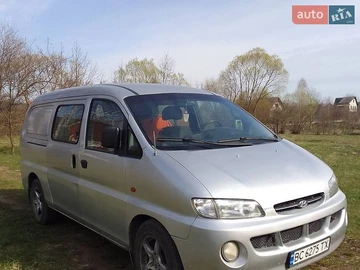 Авто Hyundai H-1 1999 № 8886361