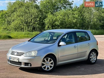 Авто Volkswagen Golf 2004 № 8886447