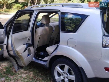 Авто Mitsubishi Outlander 2007 № 8886573
